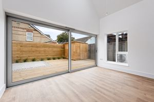 Photo 14- click for photo gallery